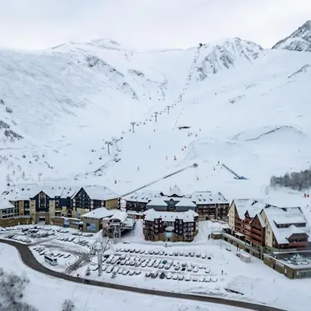 Charmante Maison De Montagne Nyaraló Cierp